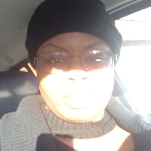 Meet your Posher, Deshonna